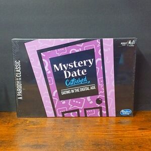 NEW SEALED Hasbro Mystery Date CATFISHED Board Game for Adults, DATING GAME